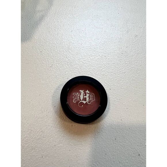 KVD Kat Von D Discontinued Lolita Eyeshadow Blush - Picture 3 of 3